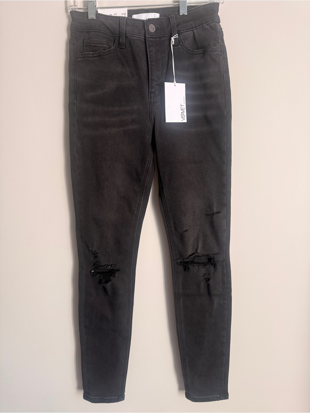 NWT Vervet Haylie Black Women's Distressed high Rise Skinny Jeans 27